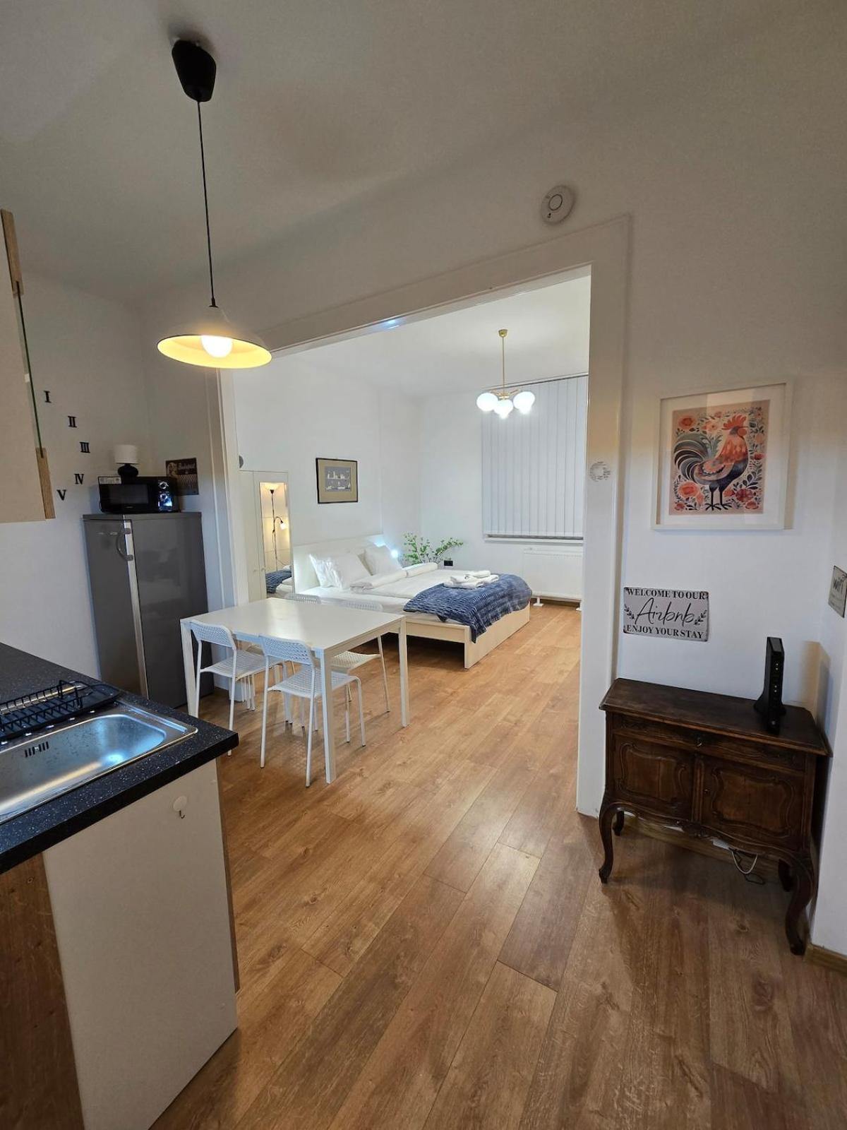 Margalit 15 - Cosy In Pannonia Street Будапешт